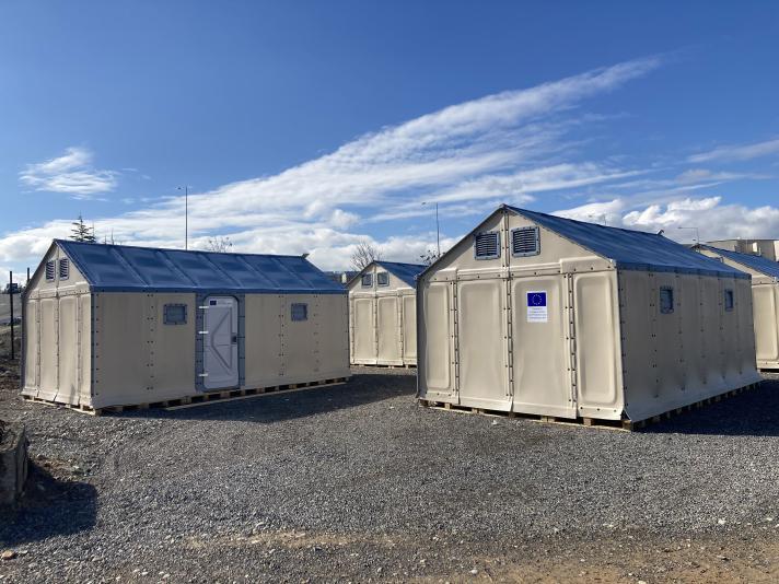View of several rescEU shelter units .